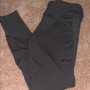 Oakley leggings